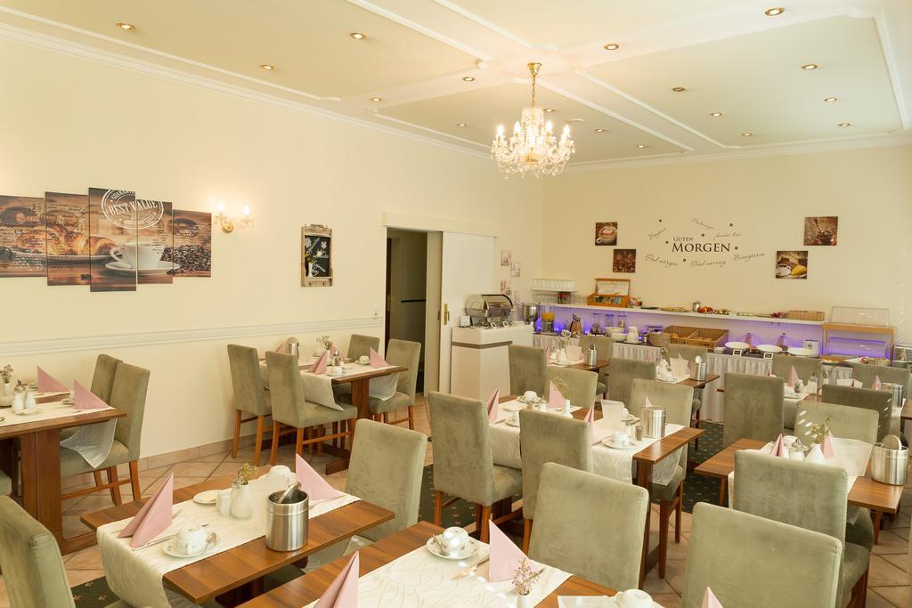 Hotel Cosima Vaterstetten Zewnętrze zdjęcie